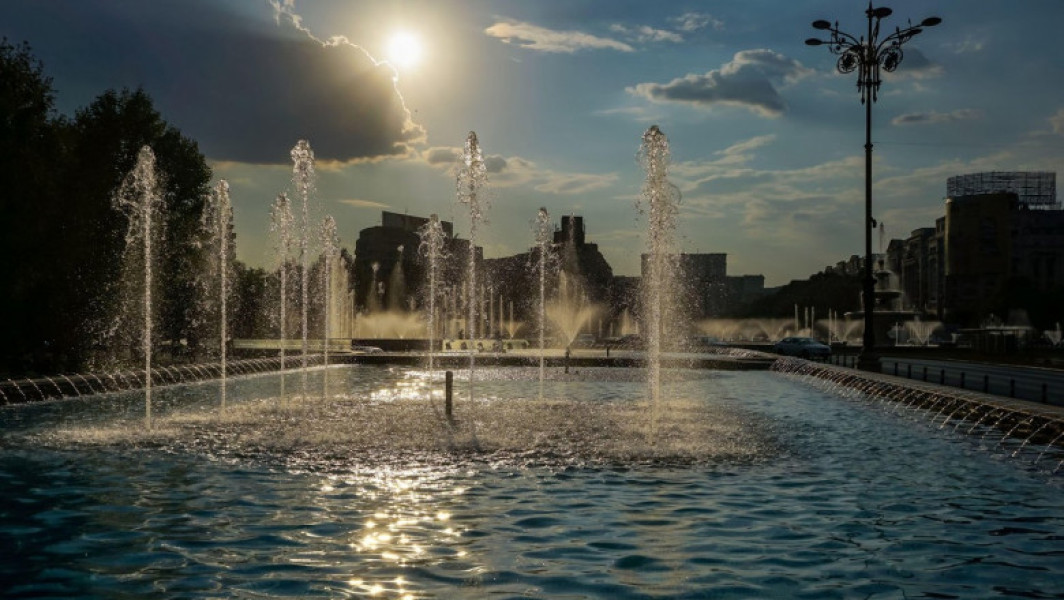Cod portocaliu de caniculă în București și nouă județe