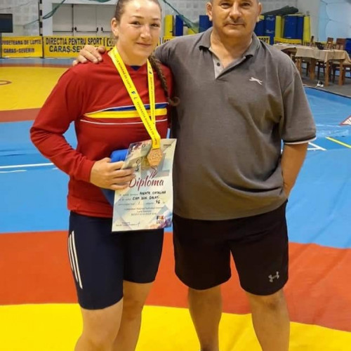 Calificata la Jocurile Olimpice, luptatoarea din Galati, Catalina Axente, tinteste o medalie