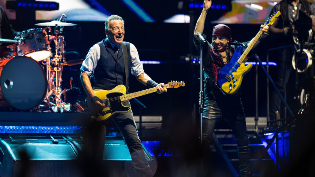 Bruce Springsteen atinge statutul de miliardar