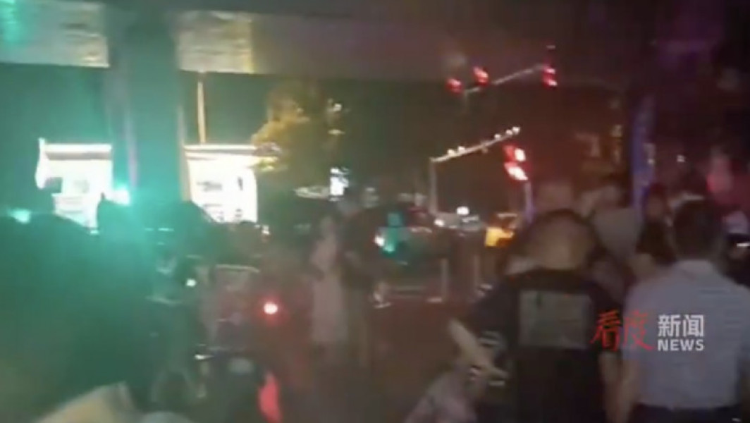 Incident tragic în Changsha: un vehicul a lovit o mulțime, opt morți