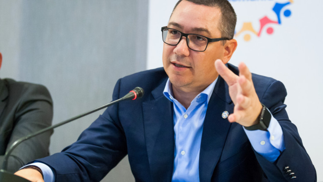 Victor Ponta o atacă pe Elena Lasconi, numind-o "încă o Coana Leana"