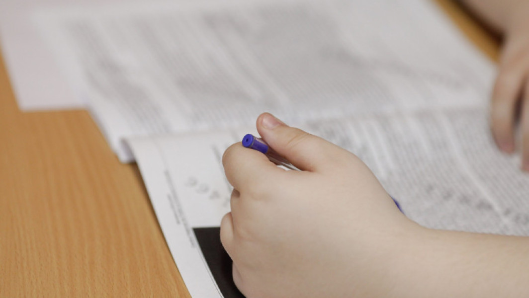 Elevii vor putea să-și consulte lucrările înainte de a depune contestații la examenele naționale
