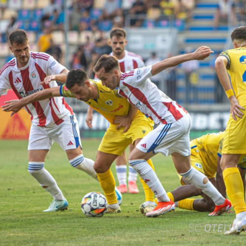 Petrolul și Otelul, remiză fără goluri în Superligă