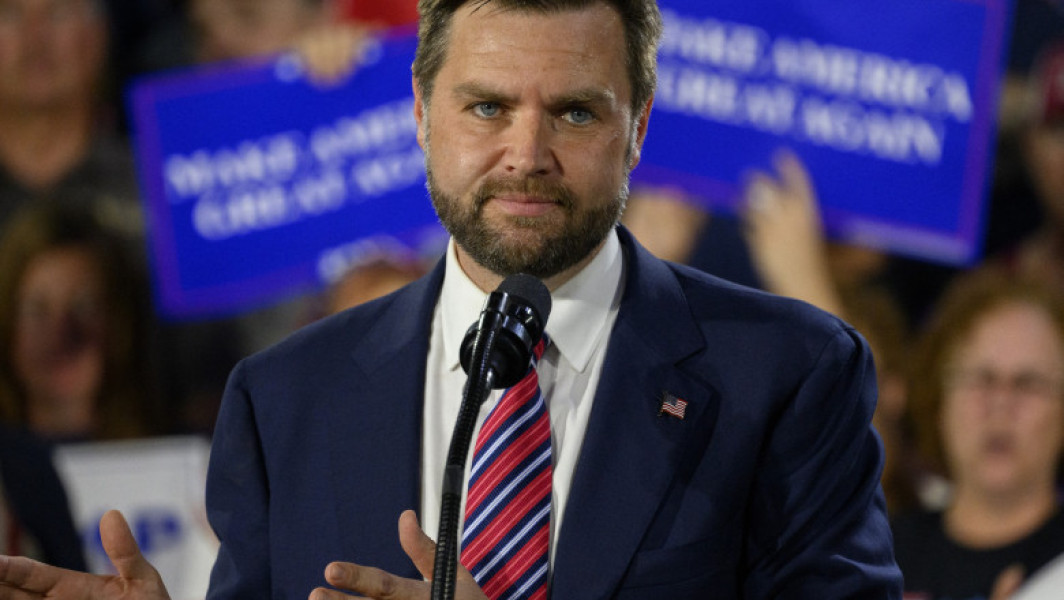 J.D. Vance propune desființarea gigantilor tehnologici