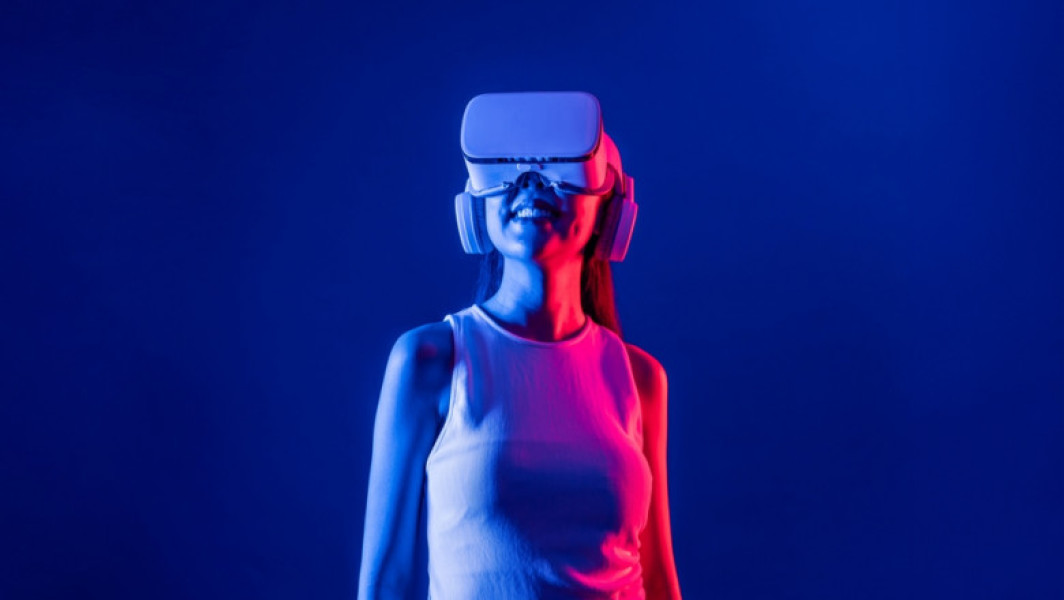O școală privată din Londra introduce prima sală de clasă cu predare prin inteligență artificială