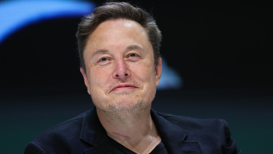 Elon Musk ar putea deveni primul trilionar din lume până în 2027