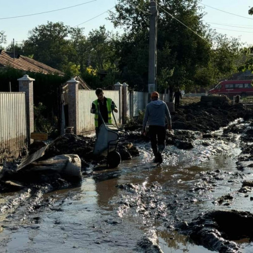 Ajutoare pentru gospodării afectate de inundații în județul Galați