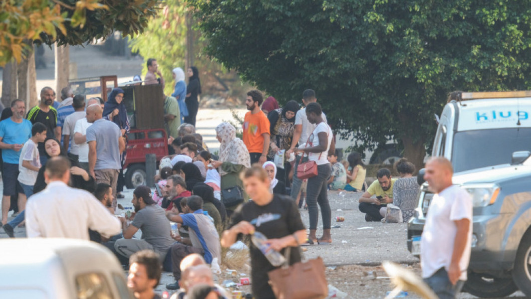 Aproape 100.000 de persoane au fugit în Siria din cauza atacurilor aeriene israeliene