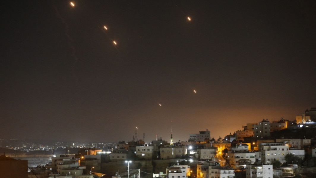 Armata britanică implicată în interceptarea rachetelor iraniene îndreptate spre Israel
