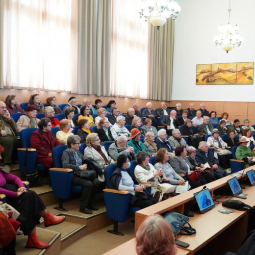 Universitatea Varstei a Treia - U3A continua in acest an cu o noua serie de studenti seniori