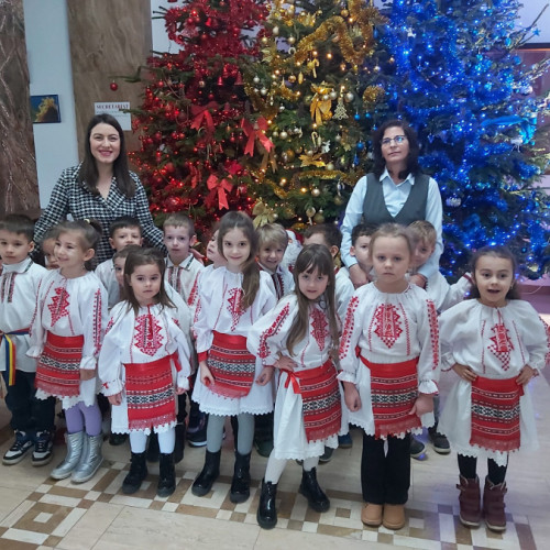 Voinicii de la Grădinița &quot;Elena Doamna&quot; ne fac o vizită