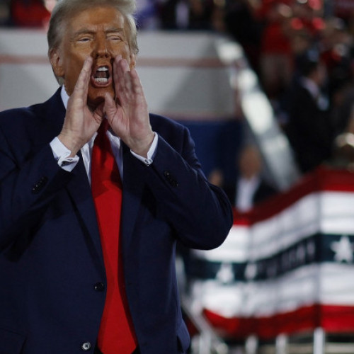 Donald Trump contestă tarifele Canalului Panama și amenință cu restituirea acestuia