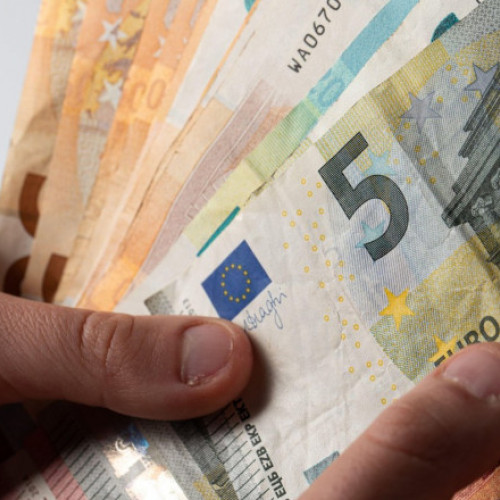 Om al străzii își pierde 42.000 de euro la gara din Germania