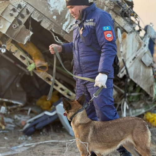 Rusia și Kazahstanul cer răbdare în investigarea prăbușirii avionului Azerbaidjan Airlines