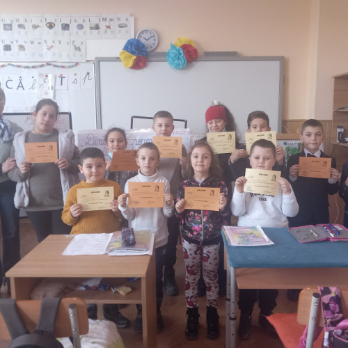 Elevii Școlii &quot;Vasile Burlui&quot; din Suceveni sărbătoresc Ziua Culturii Naționale