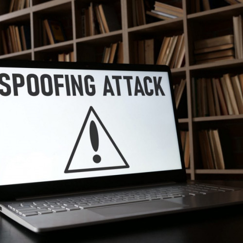 Escrocherii bancare în creștere prin tehnica &quot;spoofing&quot;