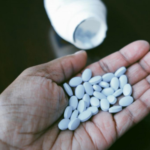 Cantoanele din vestul Elveției avertizează asupra &quot;Provocării Paracetamol&quot;