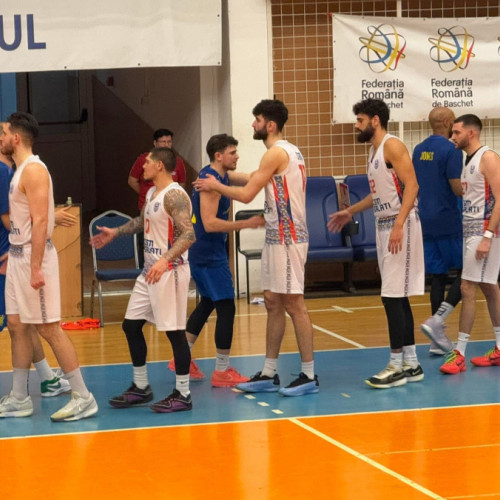 csm galați pierde acasă în fața echipei corona brașov