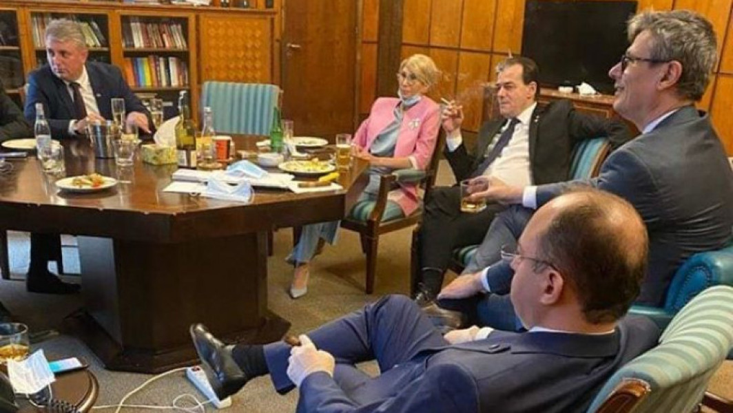 Opinia lui Ludovic Orban despre miniștri consumând în biroul său