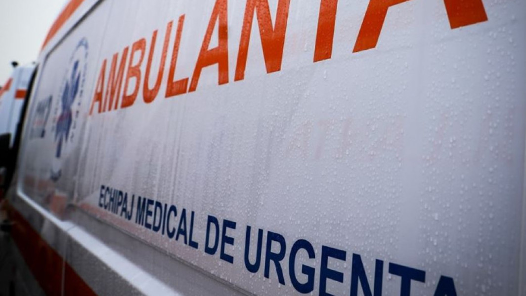 Mama și cei 7 copii, spălați cu o soluție pentru lână, la spital în stare gravă