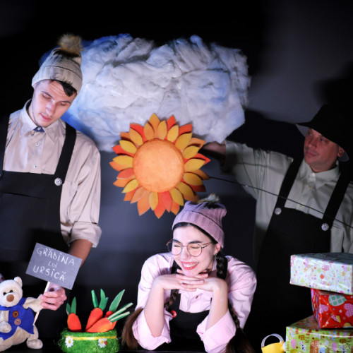 Spectacol special pentru copii: &quot;Poveste de plus&quot; la Teatrul &quot;Gulliver&quot;