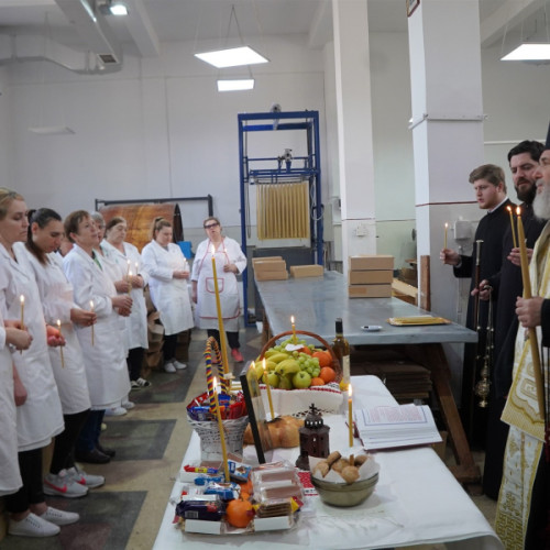 Atelierul eparhial de lumânări &quot;Sf. Mc. Fotini&quot; a sărbătorit ocrotitoarea spirituală