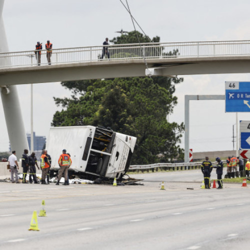 Accident tragic de autobuz lângă aeroportul din Johannesburg