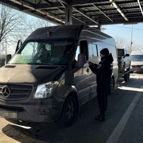 Cetățean din Republica Moldova, prins conducând fără permis valabil la frontiera Oancea