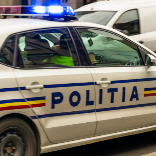 Incidente violente între un polițist și un bărbat care filma un accident în Dolj
