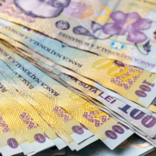 Video Pensiile private vor fi dublu impozitate. Câți bani îi va lua statul unei persoane care a adunat 28.000 de lei până la pensionare