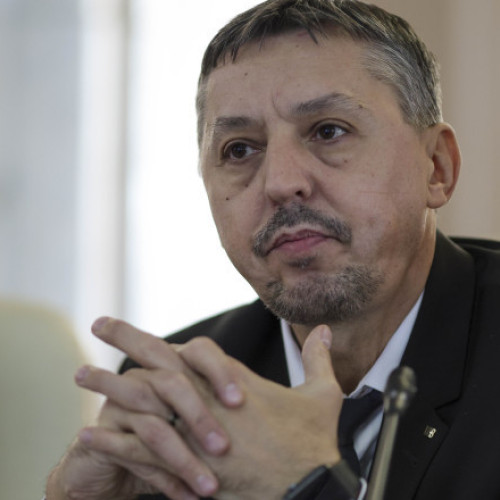 Sindicatele cer demisia lui Daniel David: „A avut un rol foarte activ în bulversarea fără precedent a sistemului de învăţământ”