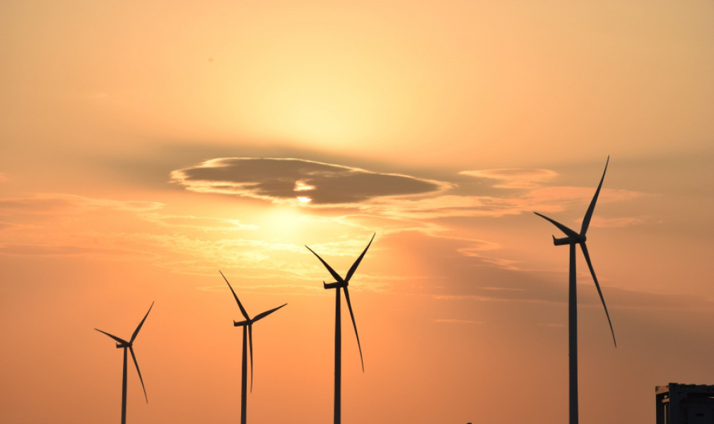 HELLENiQ Renewables Romania își extinde portofoliul de proiecte de energie regenerabilă