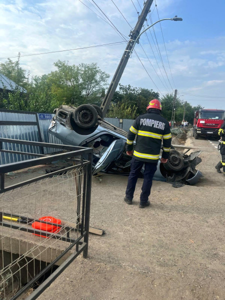 Gălăţean rănit grav într-un accident în Slobozia Conachi