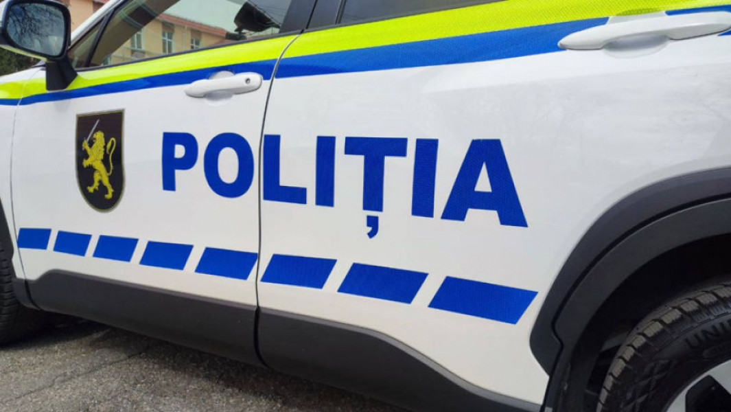 Tânăr din Galați riscă ani de închisoare după ce a incendiat mașinile șefului de poliție