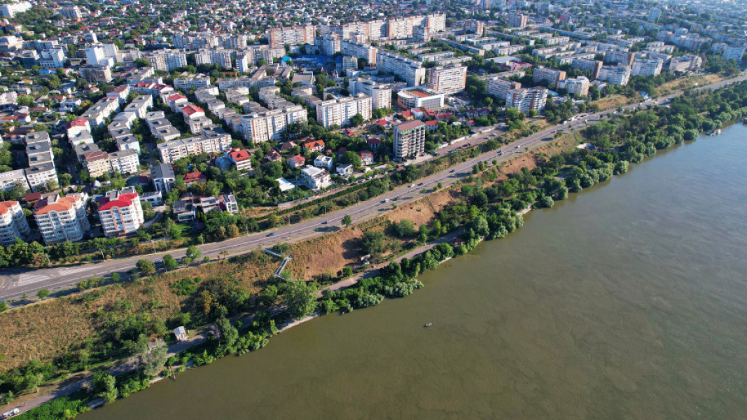 Contract semnat pentru modernizarea Falezei Dunării din Galați