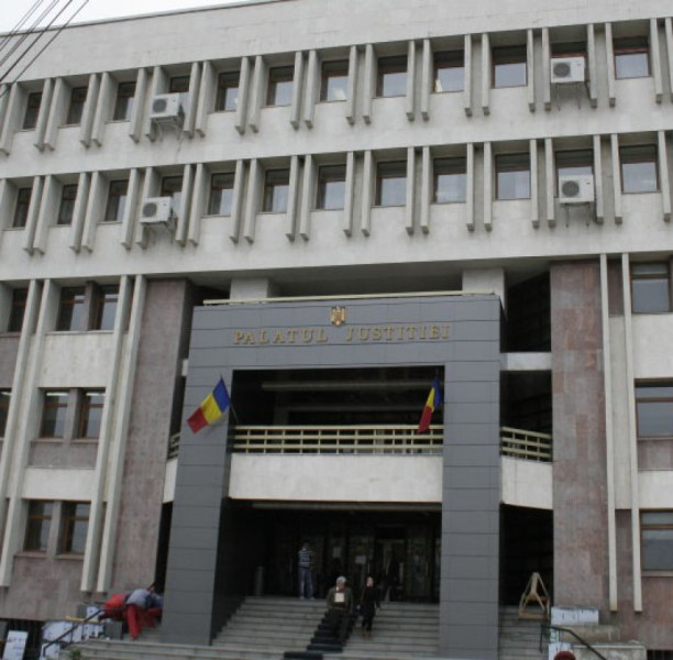 Judecătorii reiau programul normal de lucru după protestul față de legea pensiilor