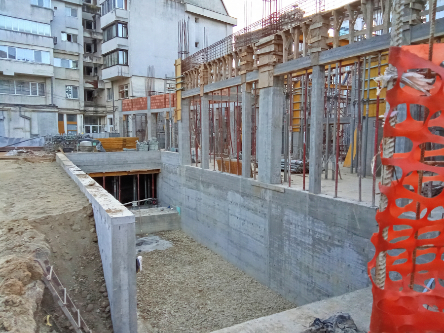 Renovarea Palatului „Simion Gheorghiu” avansează rapid și aduce facilități noi