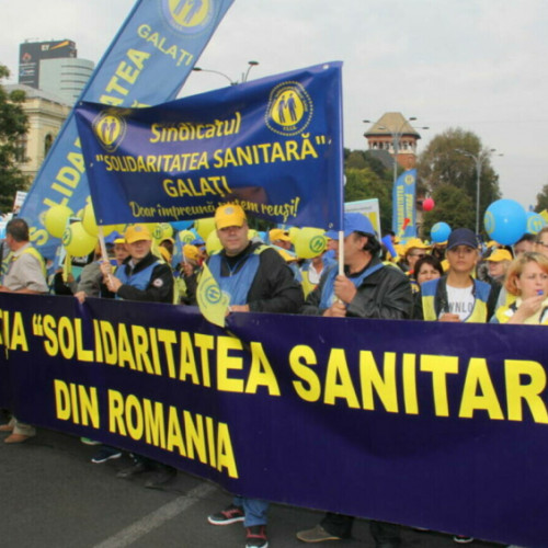 Protestul Personalului Medical în Stradă pe Scările FSSR