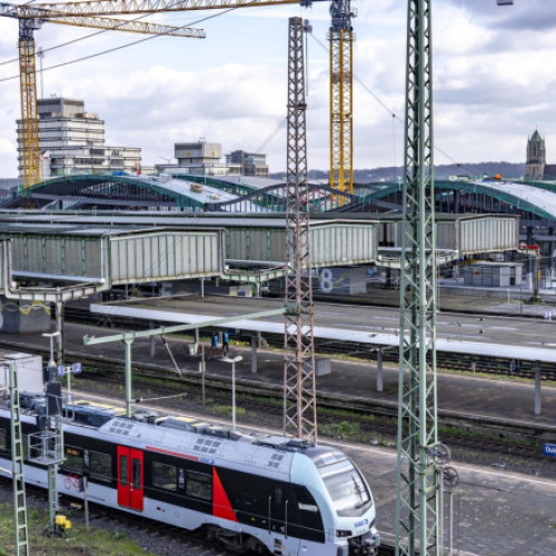 Mecanicii de locomotivă din Germania au câştigat o săptămână mai scurtă de lucru după o grevă istorică