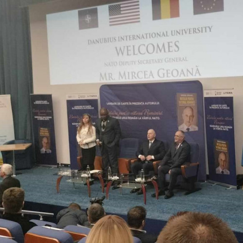 Secretarul general adjunct al NATO, Mircea Geoană, la Galați Scris de Adrian Onicescu Sâmbătă, 16 Martie 2024 14:28