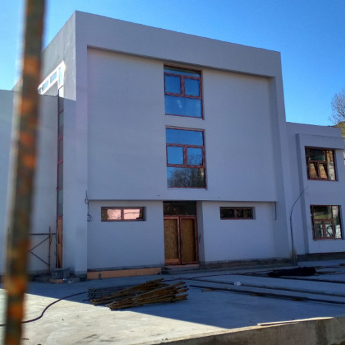 După primul loc de joacă închis, urmează prima grădiniţă desfiinţată. Lucrări sistate prin sentinţă judecătorească Scris de Anca Melinte Luni, 01 Aprilie 2024 00:05 Foto: Anca Melinte