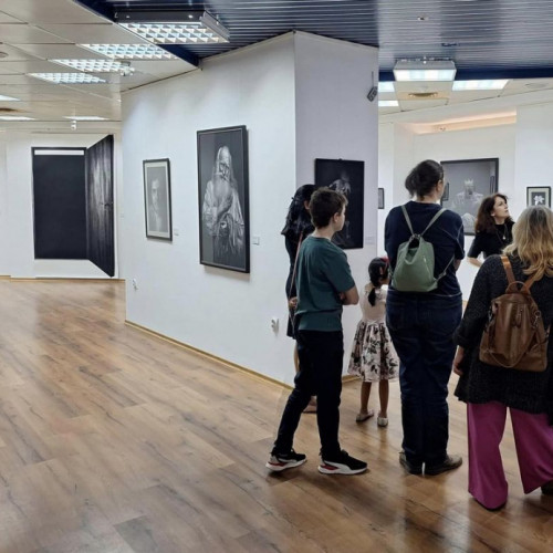 Explorări: Expoziţia lui Theodor Romilă la Muzeul de Artă Vizuală, povestită de Anca Spânu