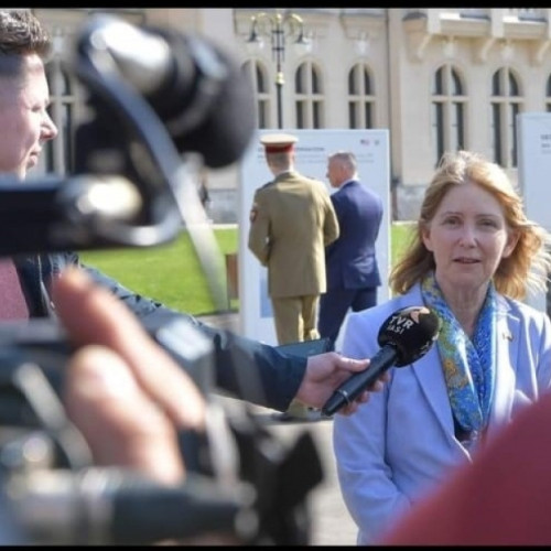 Susținerea libertății presei: un pilon al societăților democratice Scris de Kathleen Kavalec, ambasador SUA Vineri, 03 Mai 2024 10:17