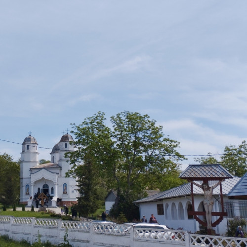 Biserica din Măstăcani are nevoie urgentă de renovare: Păstrarea lăcașului sfânt, prioritatea localnicilor